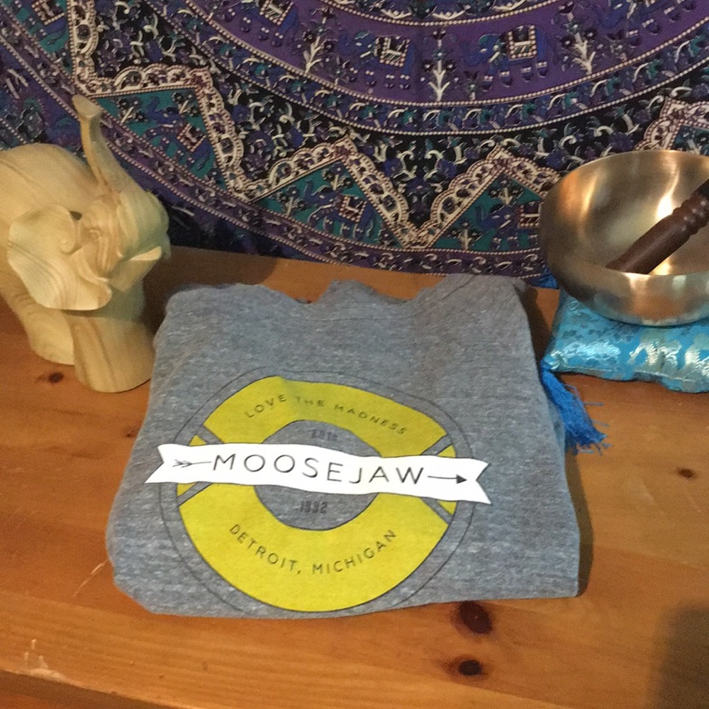Moose Jaw crew neck logo sweatshirt